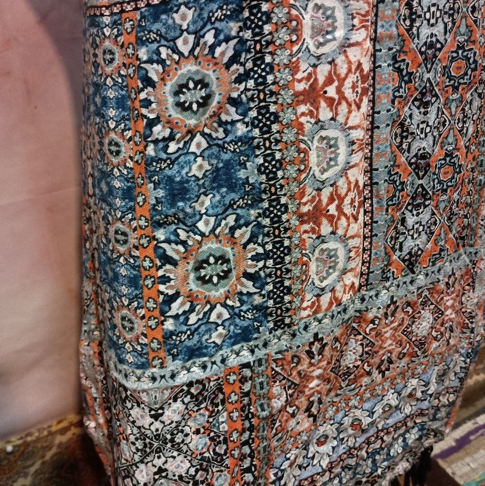 Lulu's Boho Patchwork Tunic Top‎ - Picture 3 of 7